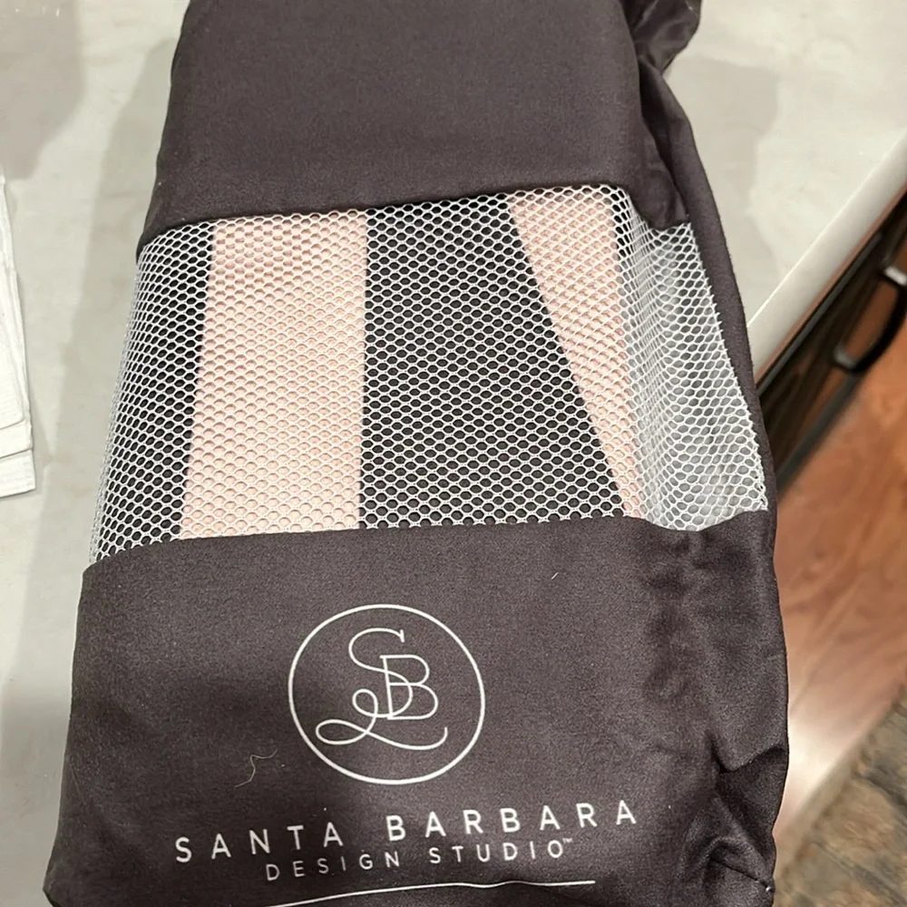 Quick Dry Oversized Beach Towel - Spring Break/NWT